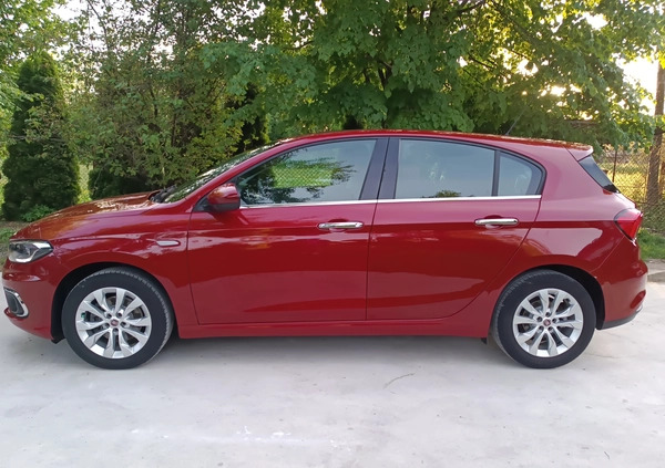 Fiat Tipo cena 37700 przebieg: 138000, rok produkcji 2017 z Tarnów małe 46
